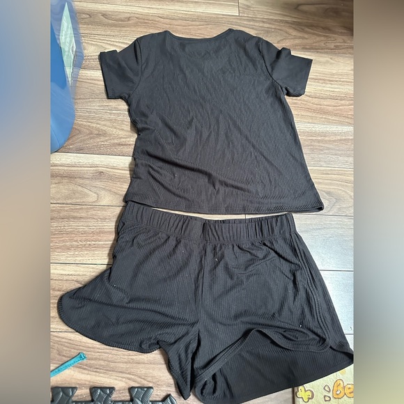 Juicy Couture Black Sleepwear Set - Picture 2 of 3